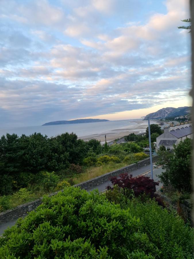Вілла 4Br Sea View Escape-Near Snowdonia& Coastal Trails Penmaenmawr Екстер'єр фото