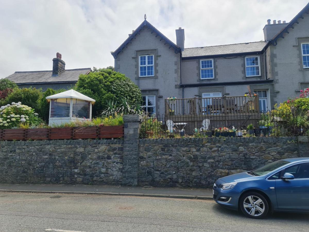 Вілла 4Br Sea View Escape-Near Snowdonia& Coastal Trails Penmaenmawr Екстер'єр фото
