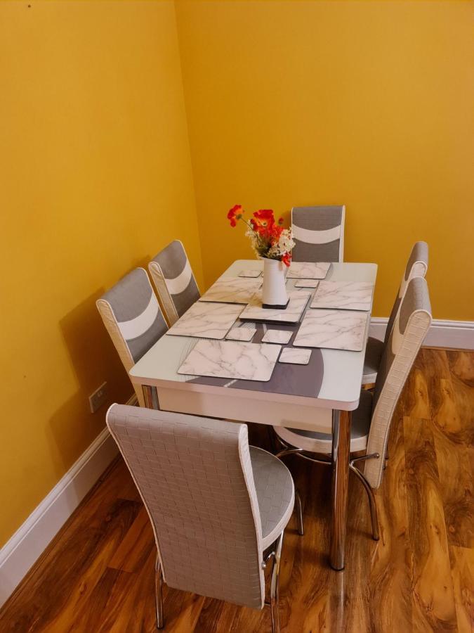 Вілла 4Br Sea View Escape-Near Snowdonia& Coastal Trails Penmaenmawr Екстер'єр фото