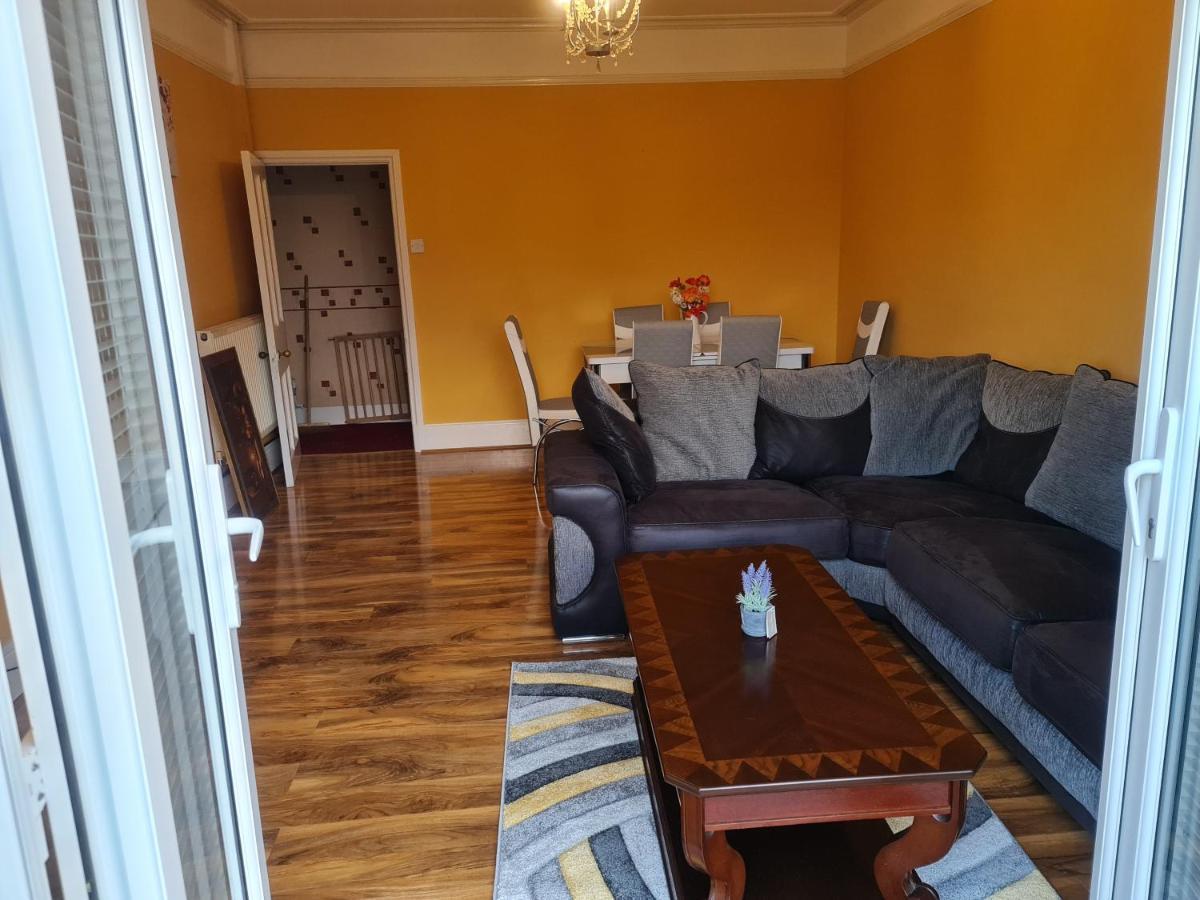 Вілла 4Br Sea View Escape-Near Snowdonia& Coastal Trails Penmaenmawr Екстер'єр фото