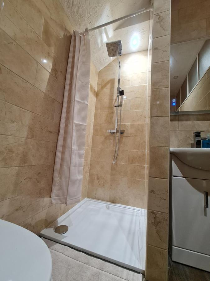 Вілла 4Br Sea View Escape-Near Snowdonia& Coastal Trails Penmaenmawr Екстер'єр фото